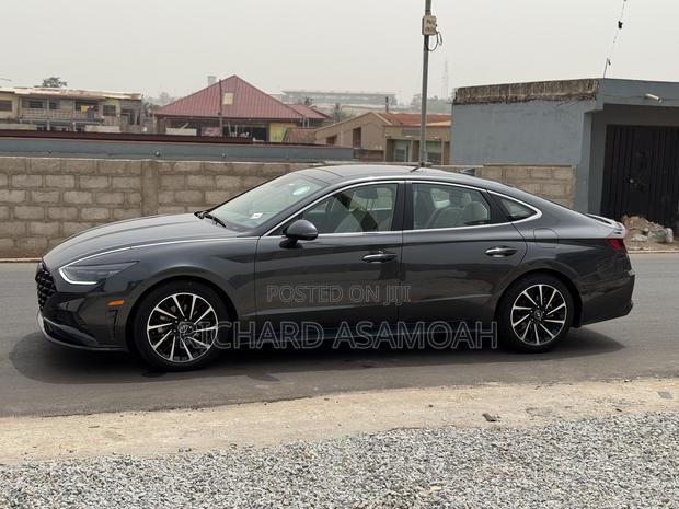 Hyundai Sonata Limited 2023 Gray