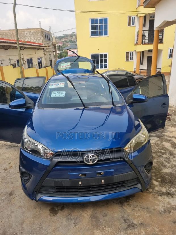 Toyota Yaris L Hatchback 5dr 2014 Blue