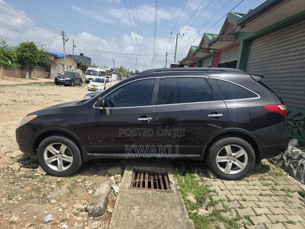 Hyundai Veracruz 2011 Black