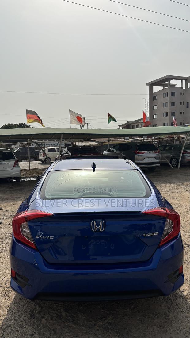 Honda Civic Touring 4dr Sedan (1.5L 4cyl) 2016 Blue