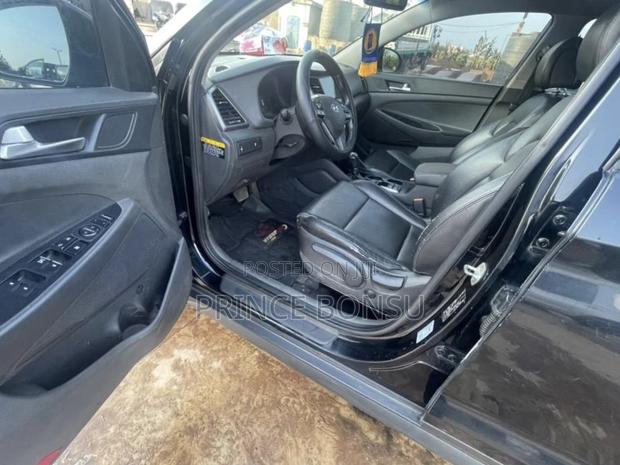 Hyundai Tucson 2017 Black
