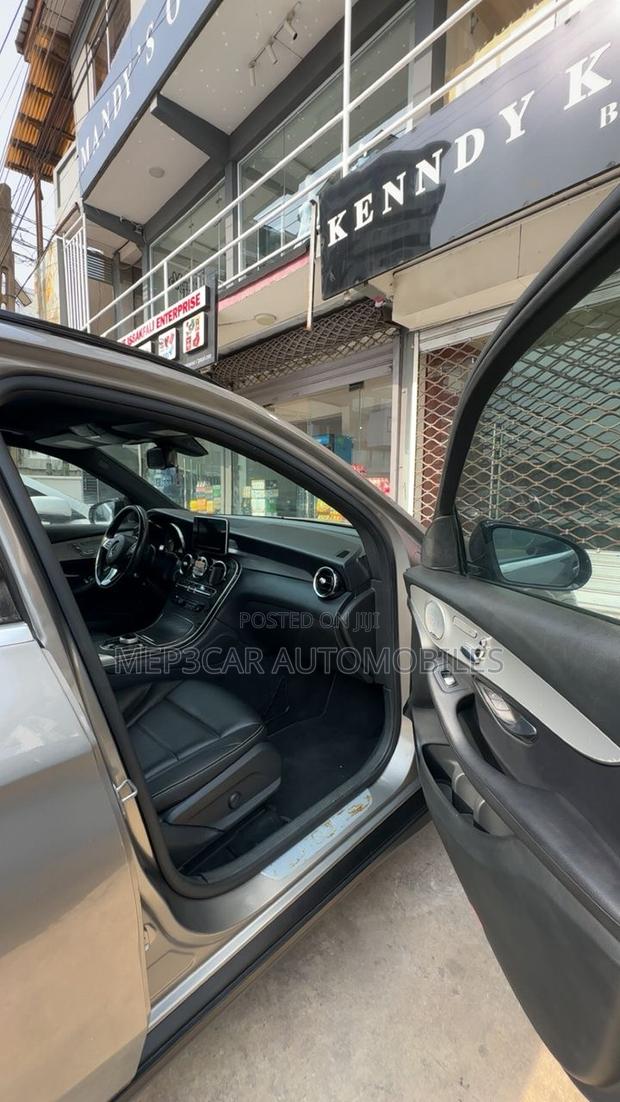 Mercedes-Benz GLC-Class 2019