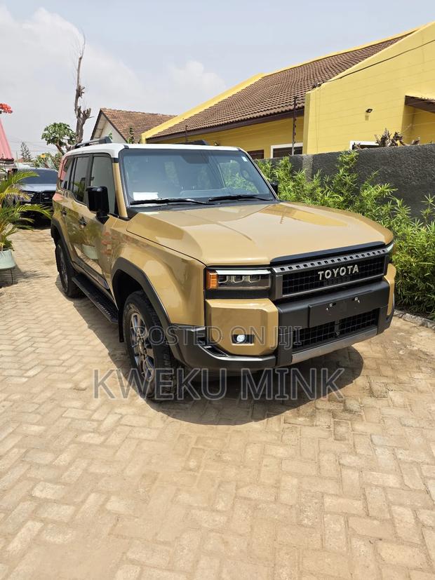 New Toyota Land Cruiser Prado 2024 Black