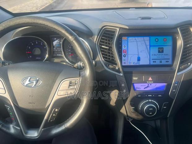 Hyundai Santa Fe SE AWD 2016 Silver