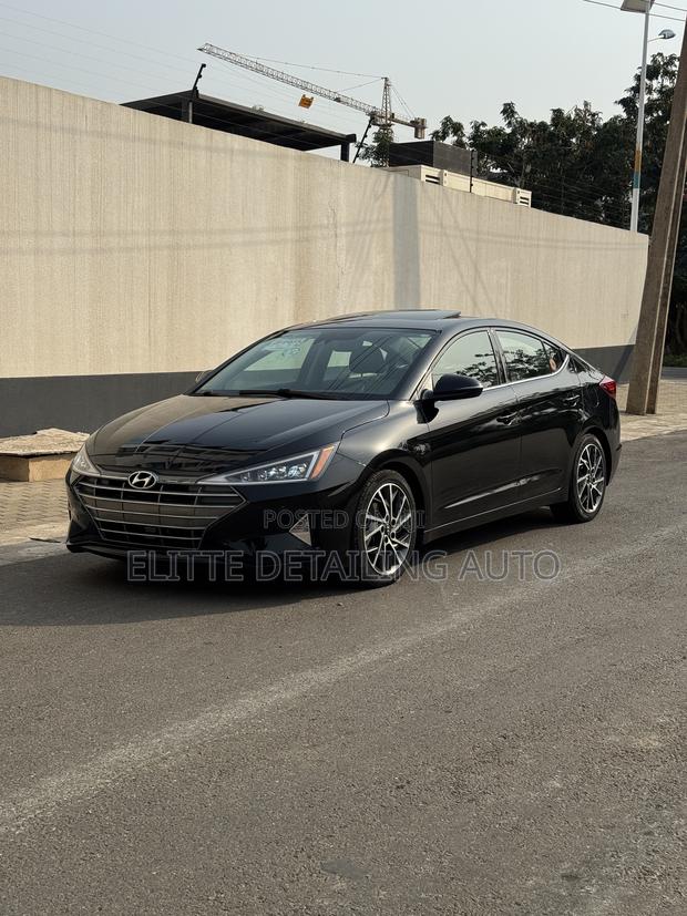 Hyundai Elantra Limited 2019 Black