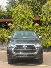 Toyota Hilux 2025 Gray for sale