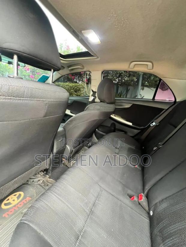 Toyota Corolla S 4dr Sedan (1.8L 4cyl 4A) 2013 White