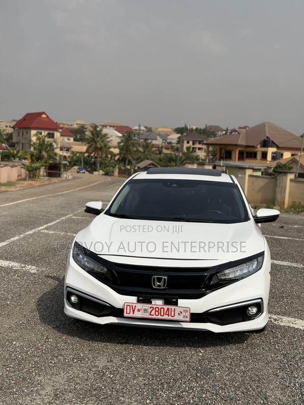 Honda Civic Touring 4dr Sedan (1.5L 4cyl) 2016 White