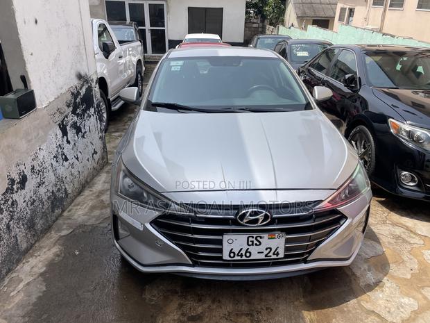 Hyundai Elantra SE 2019 Silver