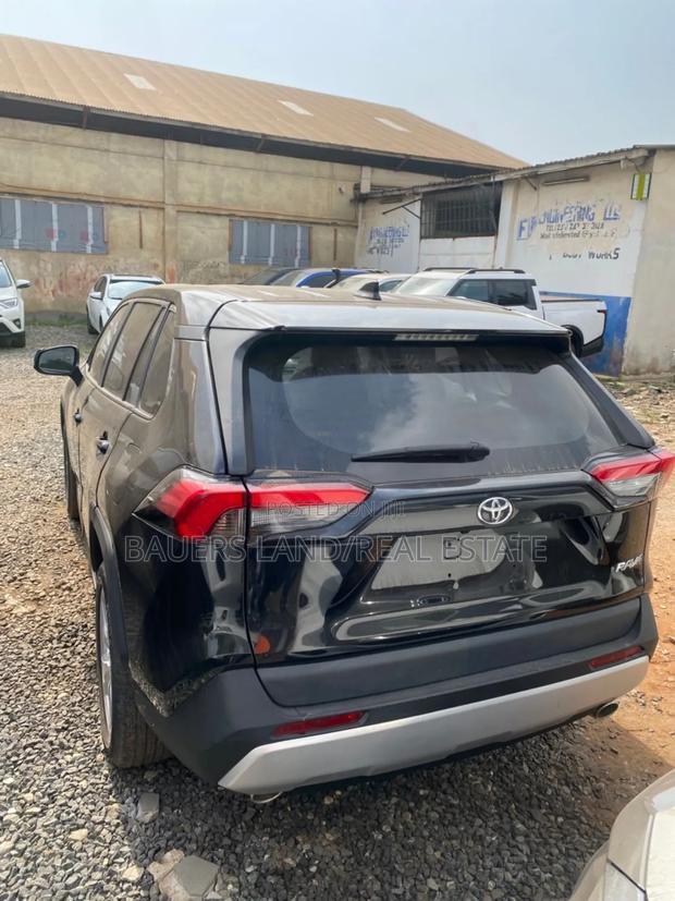 Toyota RAV4 2024 Black