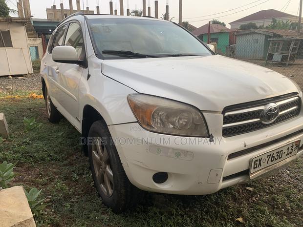 Toyota RAV4 2007 White