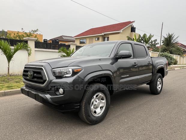 Toyota Tacoma SR 4x2 Access Cab 127.4 in. WB 2020 Gray