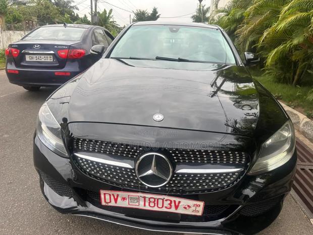 Mercedes-Benz C300 Base 4dr RWD Sedan (2.0L 4cyl 7A) 2015 Black