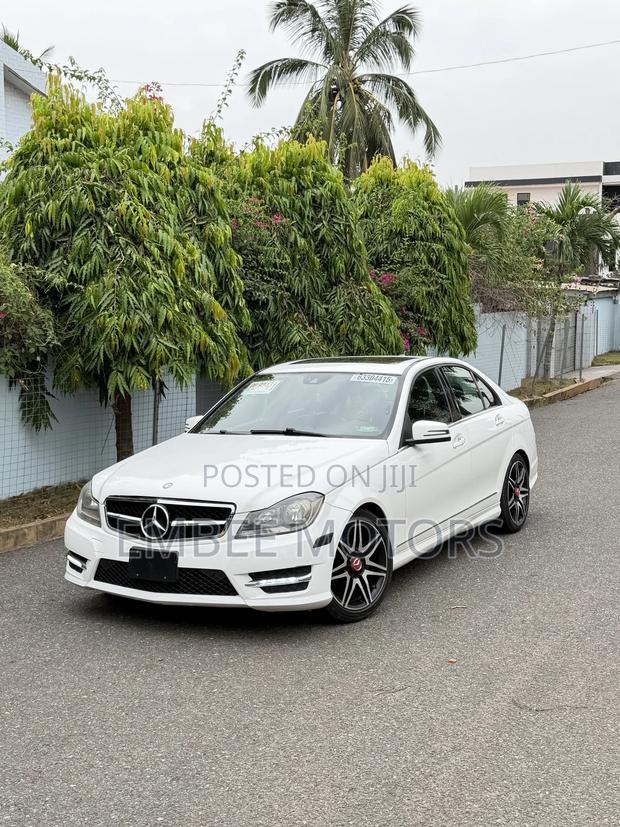 Mercedes-Benz C250 2014 White
