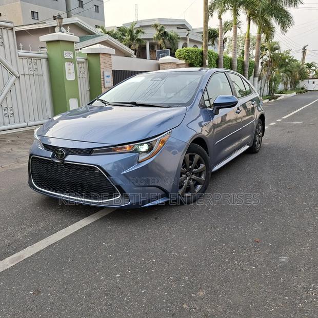 Toyota Corolla LE 2023 Blue