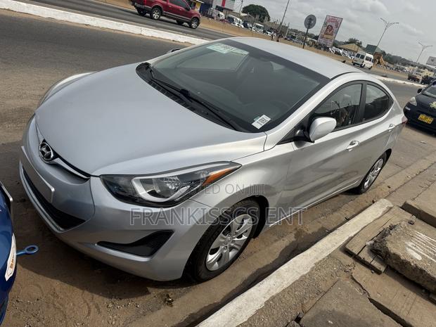 Hyundai Elantra SE 4dr Sedan (1.8L 4cyl 6A) 2015 Gray
