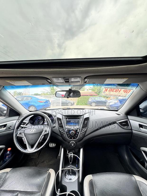 Hyundai Veloster 2014 Black