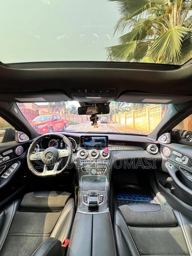 Mercedes-Benz C43 2019 Blue
