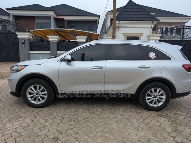 Kia Sorento 2.4L LX AWD 2019 Silver
