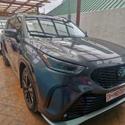 Toyota Highlander XSE AWD 2024 Gray for sale