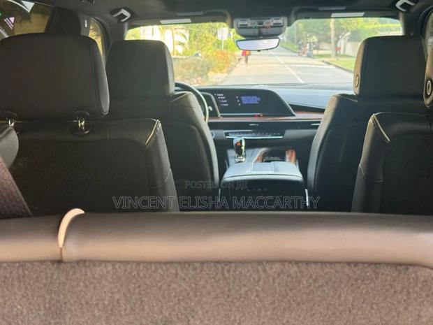 Cadillac Escalade 2022 Black