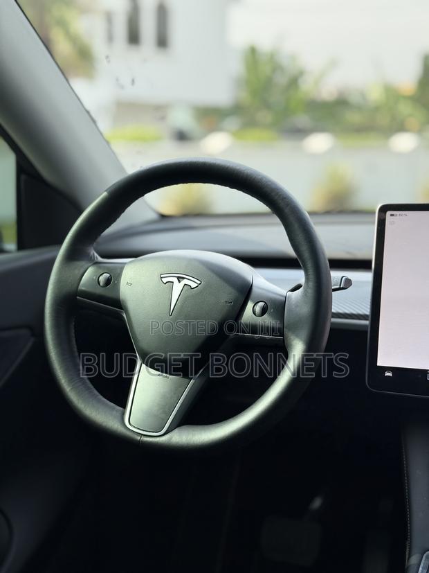 Tesla Model Y 75D kWh Long Range AWD 2022 Green