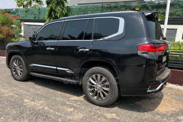 Toyota Land Cruiser 4.5 V8 DSL 2012 Black