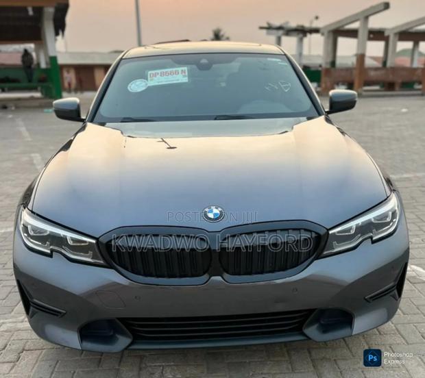 BMW 330i 2020 Black