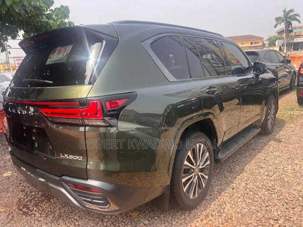 Lexus LX 2025 Green