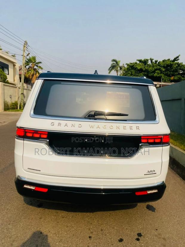 Jeep Grand Wagoneer Base 4WD 2024 White