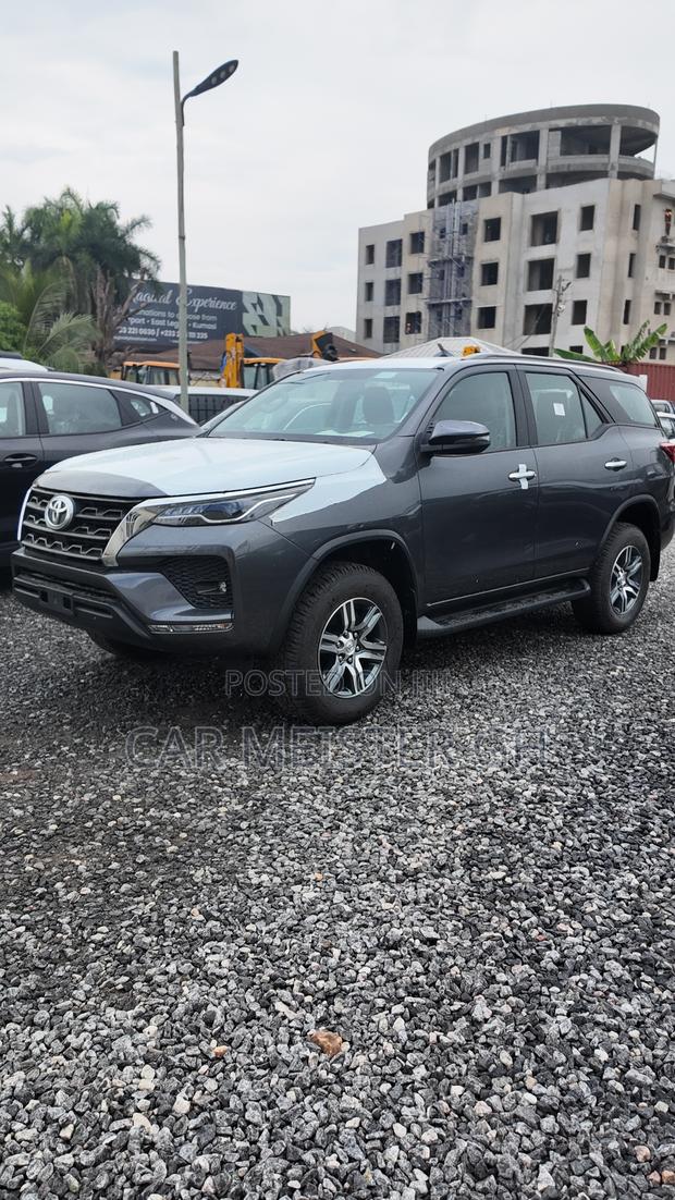 New Toyota Fortuner 2025 Gray