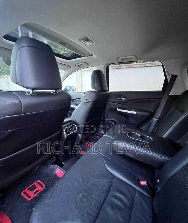 Honda CR-V Touring 4dr SUV AWD (2.4L 4cyl CVT) 2016 Silver