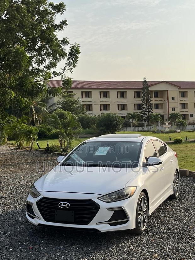 Hyundai Elantra Sport 2018 White