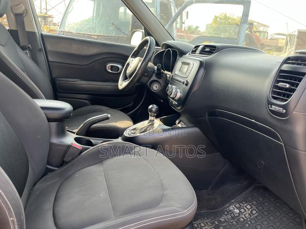 Kia Soul Hatchback 2016 Green