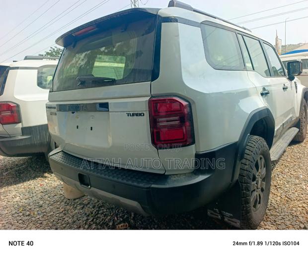 Toyota Land Cruiser 2025 White