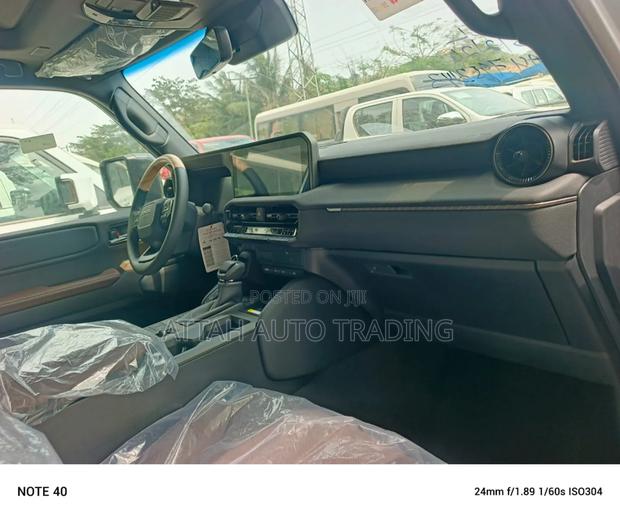 Toyota Land Cruiser 2025 White