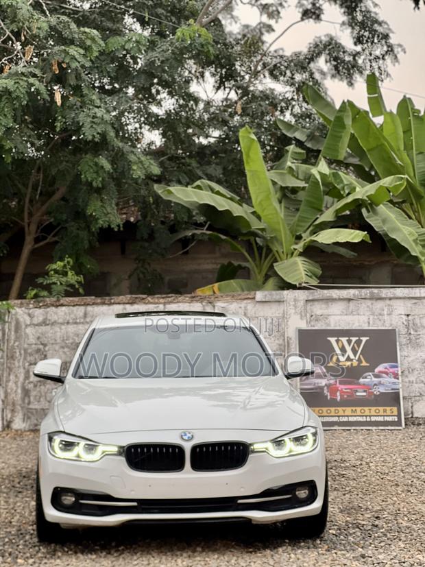 BMW 330i 2017 White