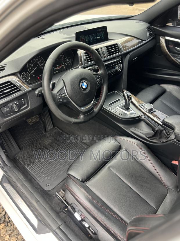 BMW 330i 2017 White