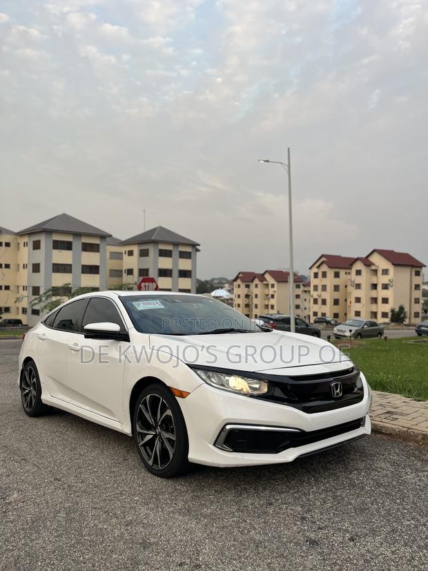 Honda Civic EX Sedan 2019 White