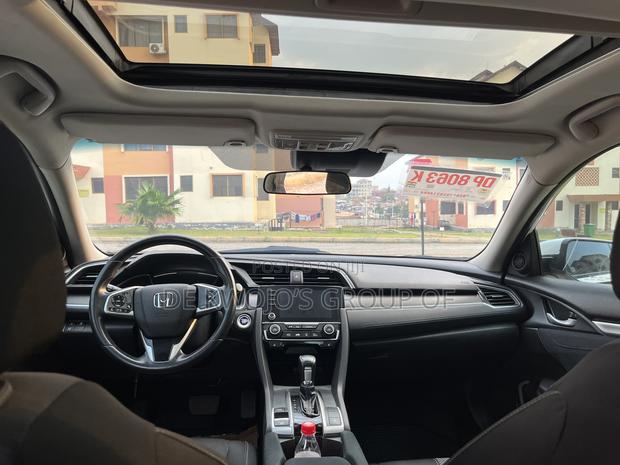 Honda Civic EX Sedan 2019 White
