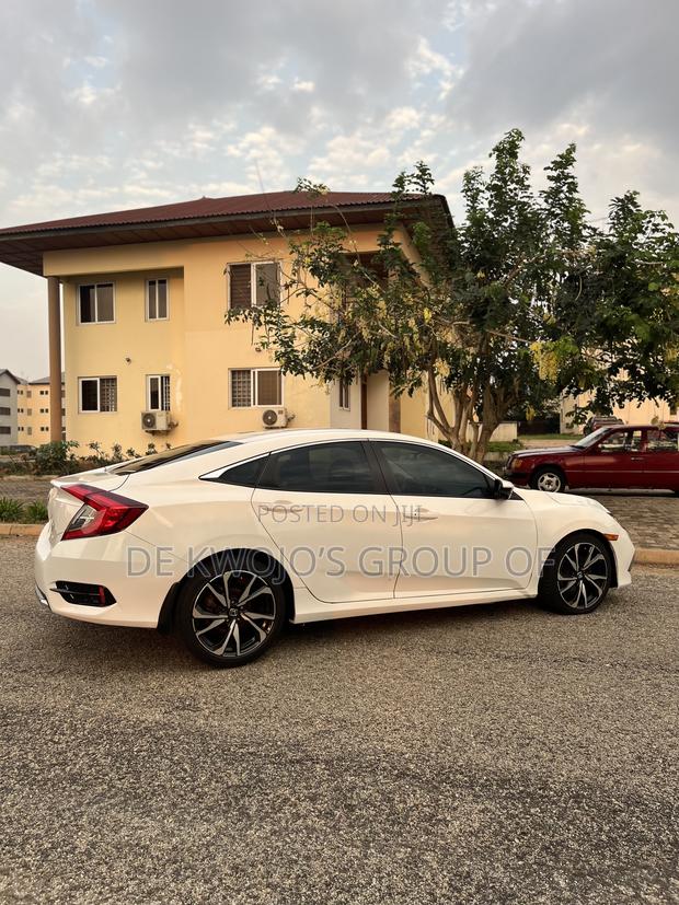 Honda Civic EX Sedan 2019 White