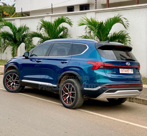 Hyundai Santa Fe SEL 2023 Blue