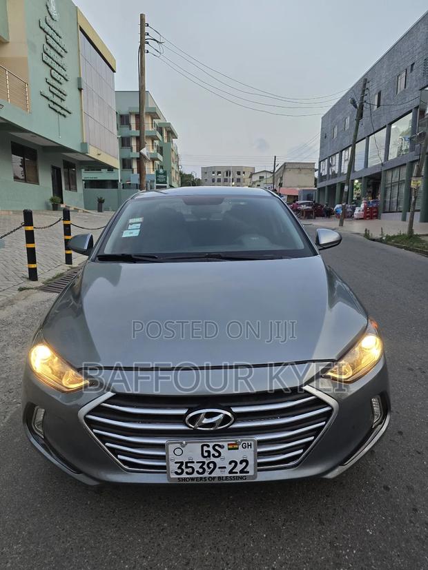 Hyundai Elantra ECO Sedan FWD (1.4L 4cyl 7A) 2017 Gray
