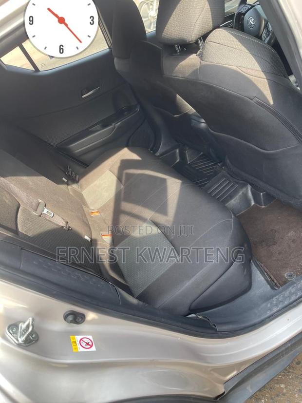 Toyota C-HR 2021 Gray