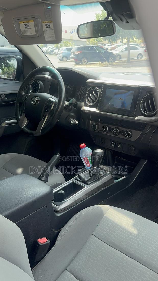 Toyota Tacoma TRD Sport 2018 Black