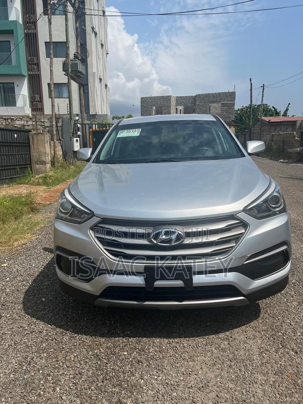 Hyundai Santa Fe Limited FWD 2017 Gray