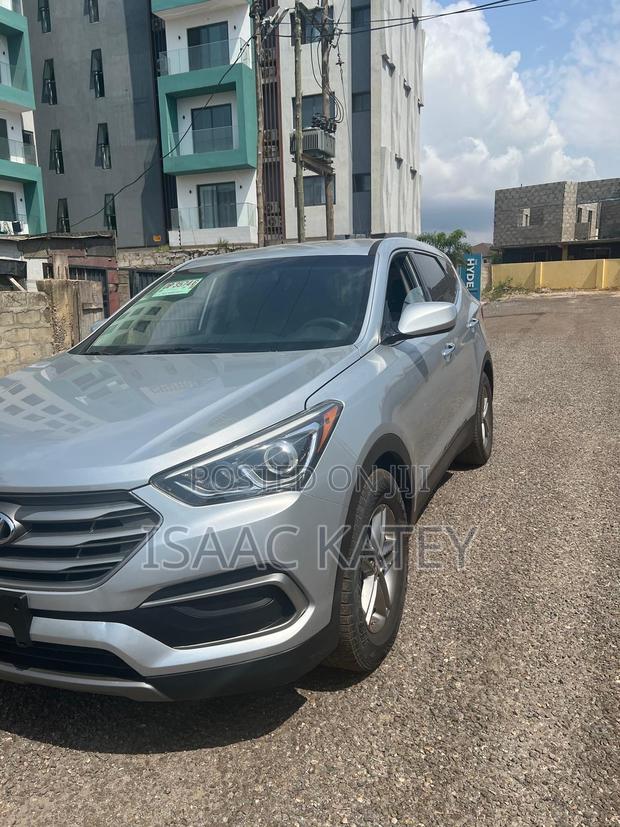 Hyundai Santa Fe Limited FWD 2017 Gray