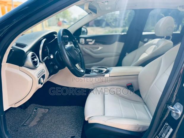 Mercedes-Benz C300 Luxury 4Matic Sedan AWD (2.0L 4cyl 7A) 2016 Black