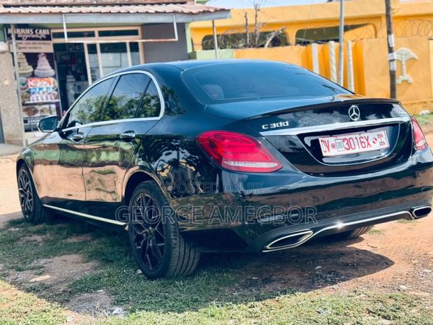 Mercedes-Benz C300 Luxury 4Matic Sedan AWD (2.0L 4cyl 7A) 2016 Black