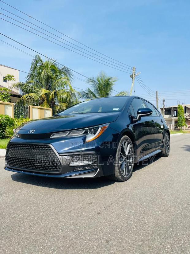 Toyota Corolla SE 2020 Blue